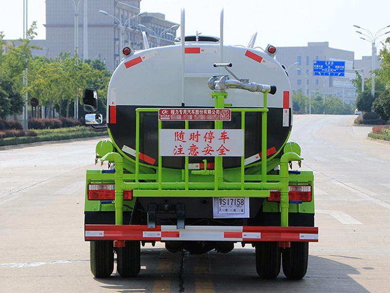 國六東風多利卡5方灑水車